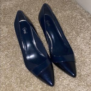 Fioni Heels! NWOT NAVY BLUE